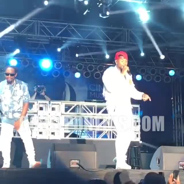 Usher and Lil Jon Perform "Lovers and Friends" at Cincinnati Music Festival