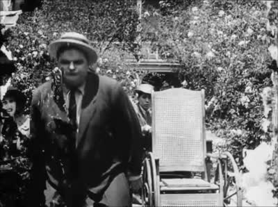 Fatty’s Day’s Off (1913) rev with music mp4