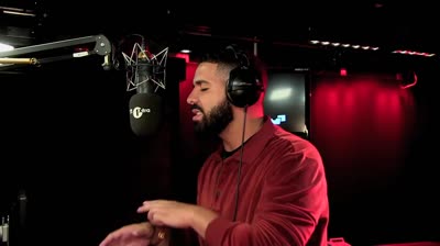 Drake drops his Fire In The Booth!